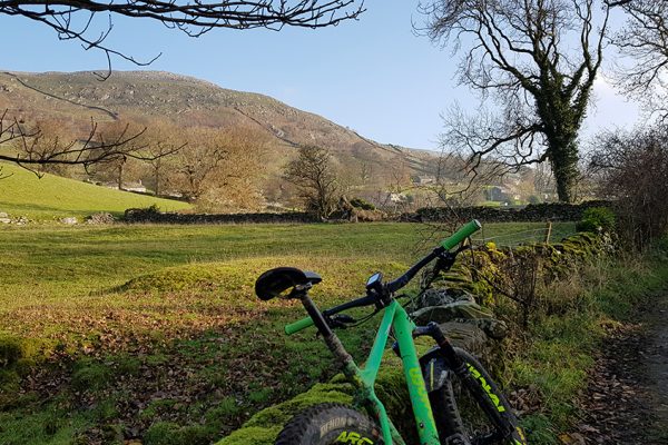 horton-in-ribblesdale-cyclists