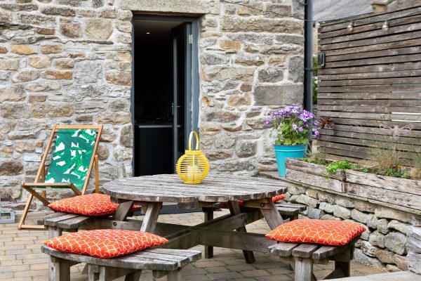 Charlotte-Gale-Yorkshire-Stays-Hawks-Barn-5821-Web